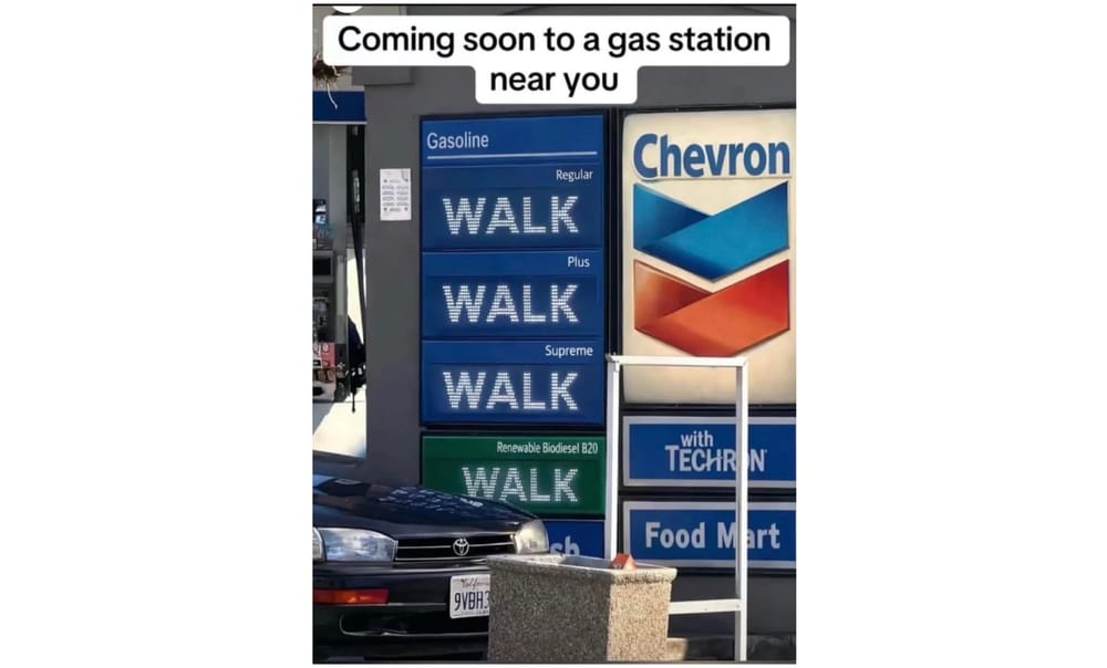 Images + Memes • 623