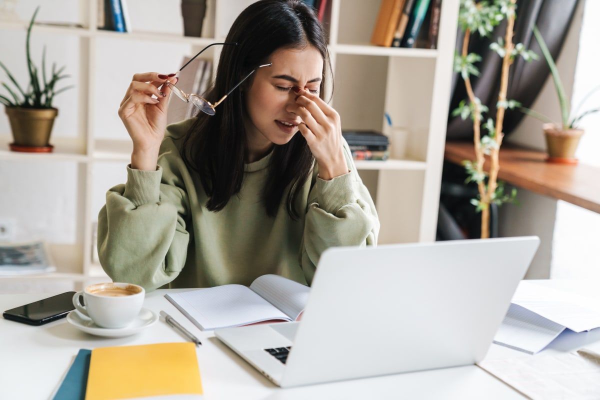 Remote worker frustrated with one-on-one meeting