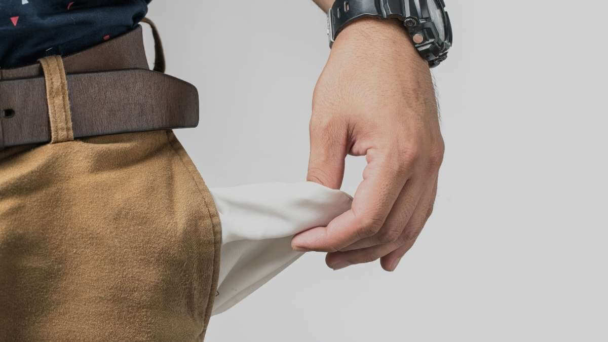 Six reasons why escort service fees are so expensive