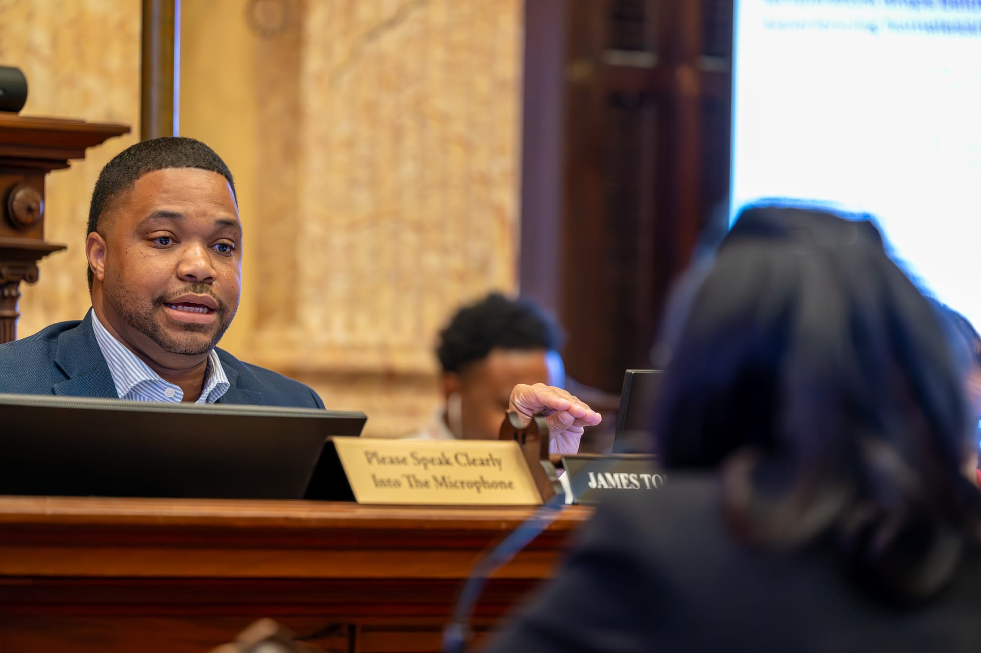 Councilman, advocates press homeless services director over shelter conditions and housing policies Post image