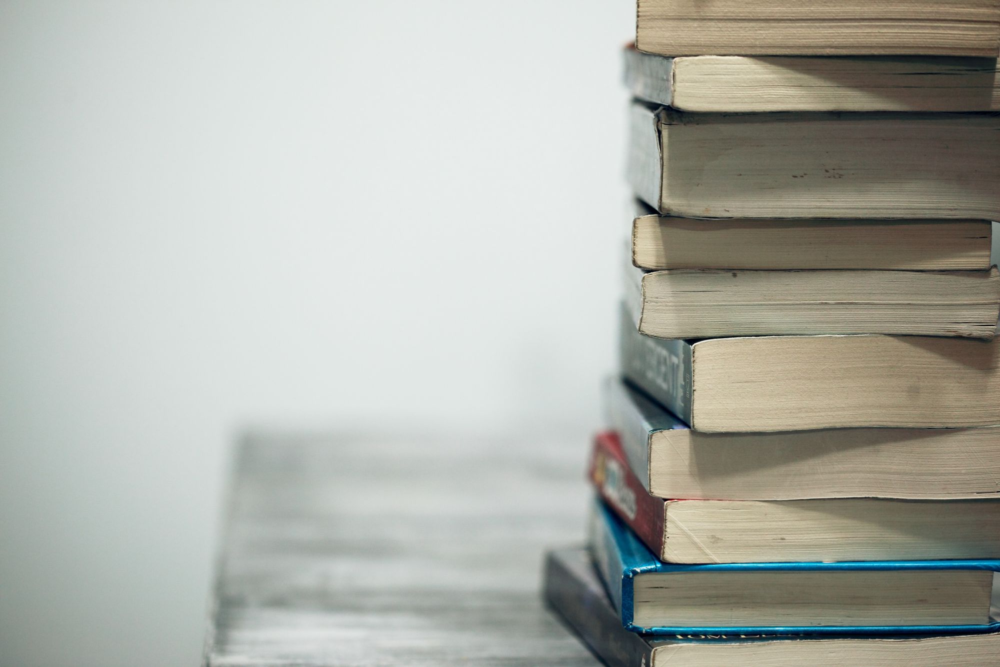 Livres et nouveaux mots de la langue française pour l’année 2023.