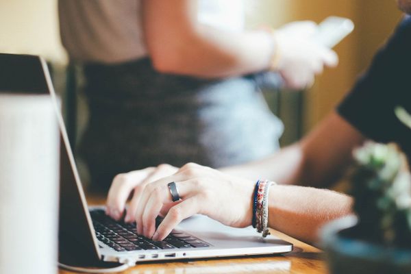 ¿Qué es el SOIA y de qué manera te ayuda con tus pedimentos aduanales?
