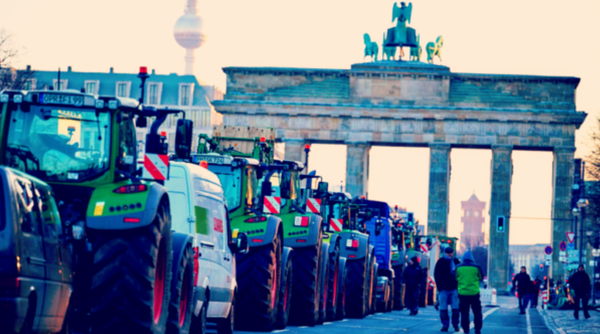 German Farmers Stage Largest Protest Ever, Blocking Roads All Over the Country | Farmers won’t accept the ‘planned famine’ engineered by Scholz’s inane climate alarmist policies