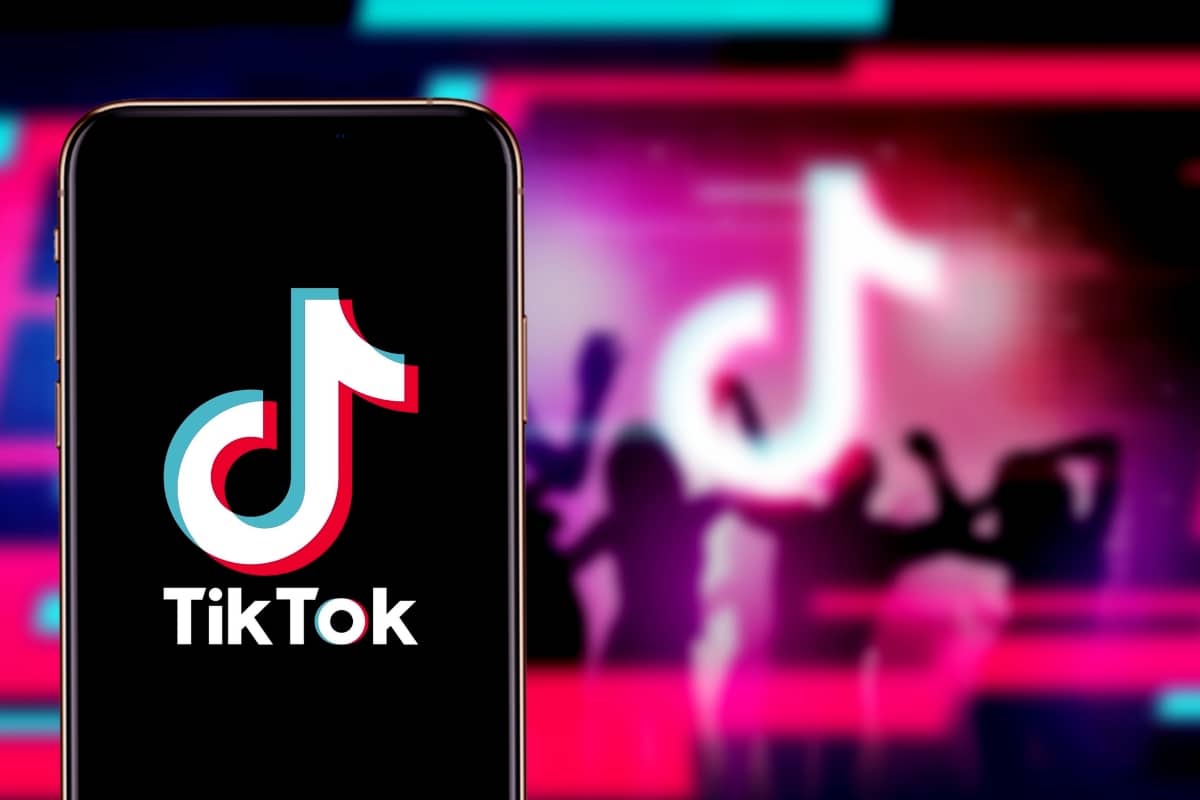 social-media-platforms - smartphone with TikTok logo