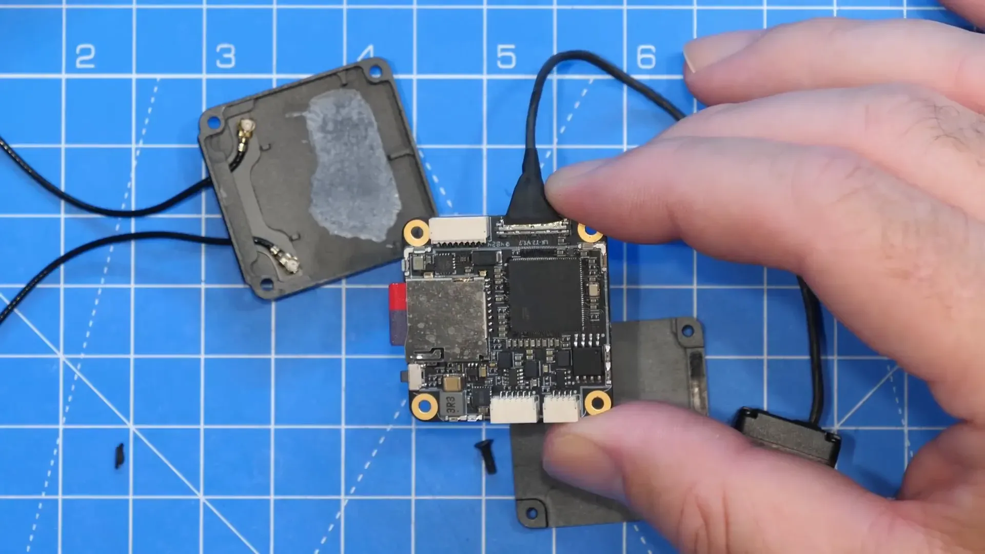 Edge T3 VTX air unit teardown showing SigmaStar chipset and Wi-Fi module