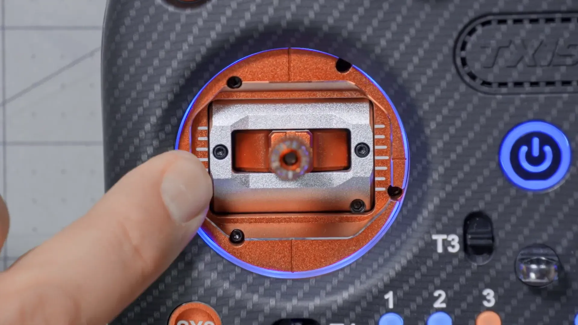 Gimbal adjustment screws for endpoints