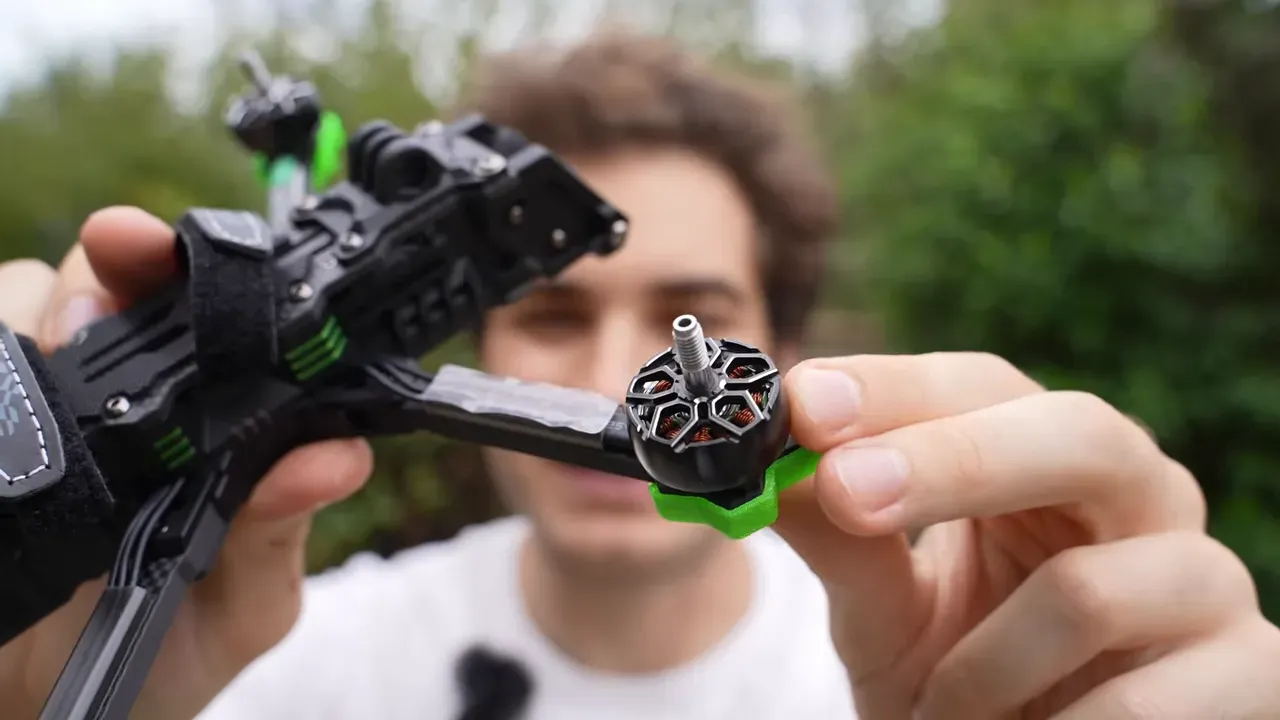 Polished 2207 motors on arm
