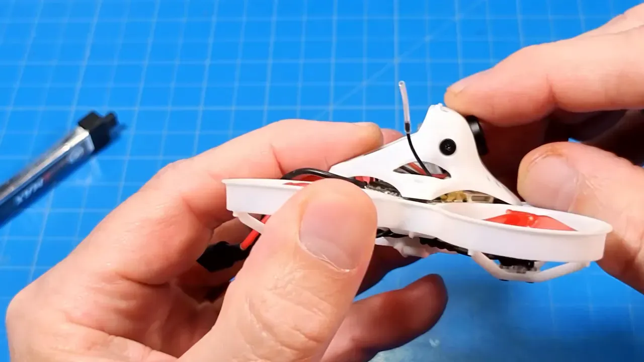 Adjustable camera angle screws and bracket