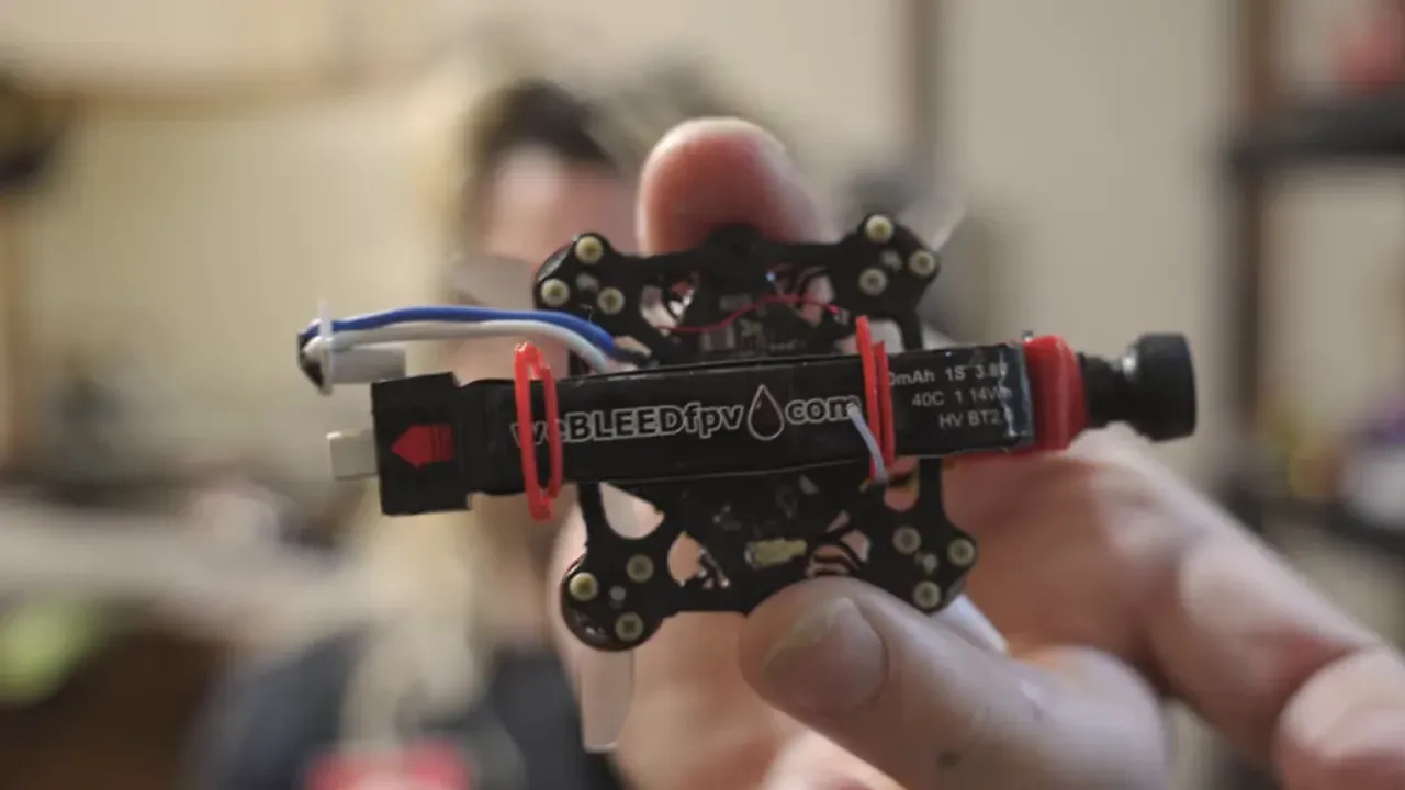 Camera module mounted at the front of the tiny drone