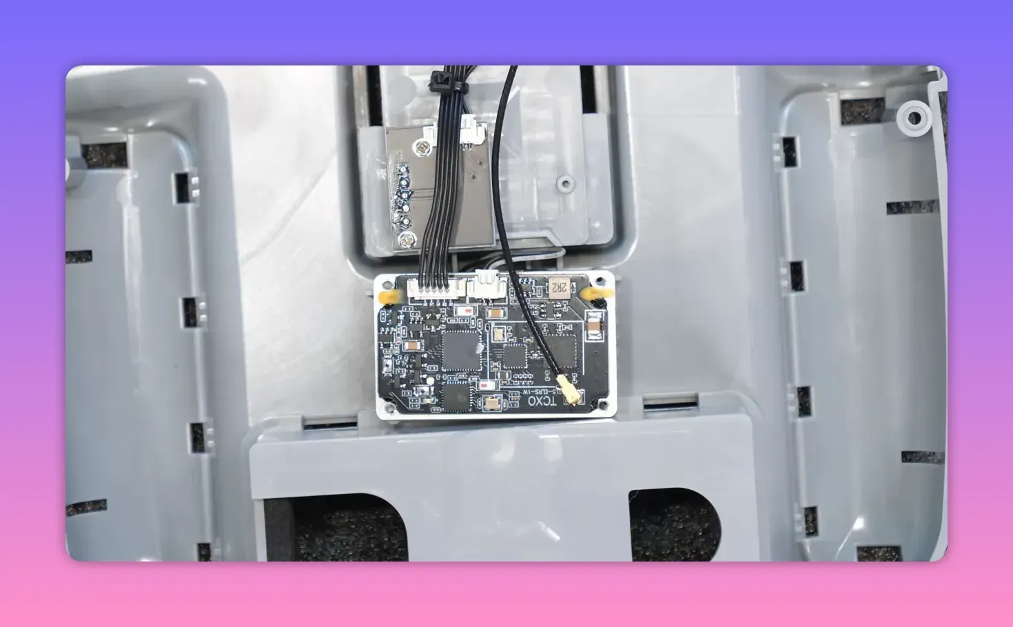 Jumper T15 Pro Express LRS module PCB mounted inside the transmitter bay