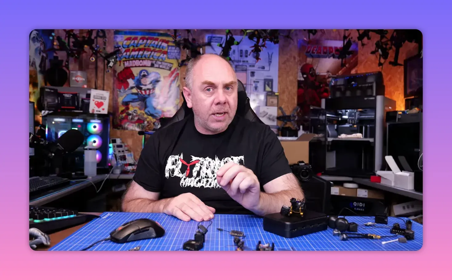 Presenter speaking at an FPV workbench about what to do next for the DJI O4 Pro gyro issue