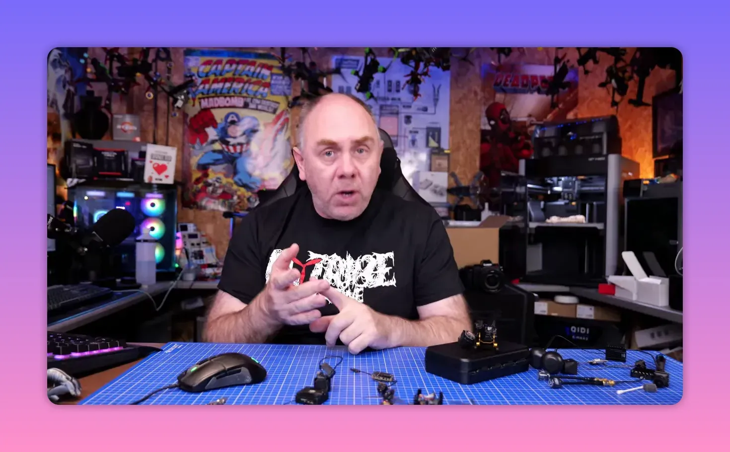 Presenter gestures while discussing the 2026 DJI O4 Pro gyro issue and other changing factors