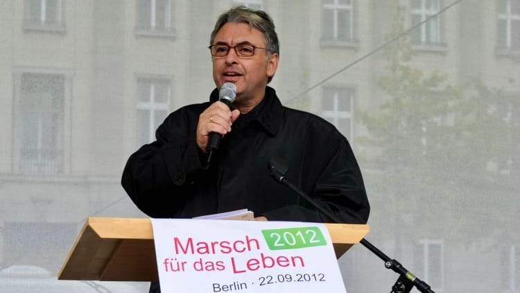 Mutig, konsequent und kompetent – Nachruf auf Dr. h.c. Martin Lohmann