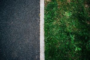 Setting them Apart: How can we differentiate ComGrid Segments