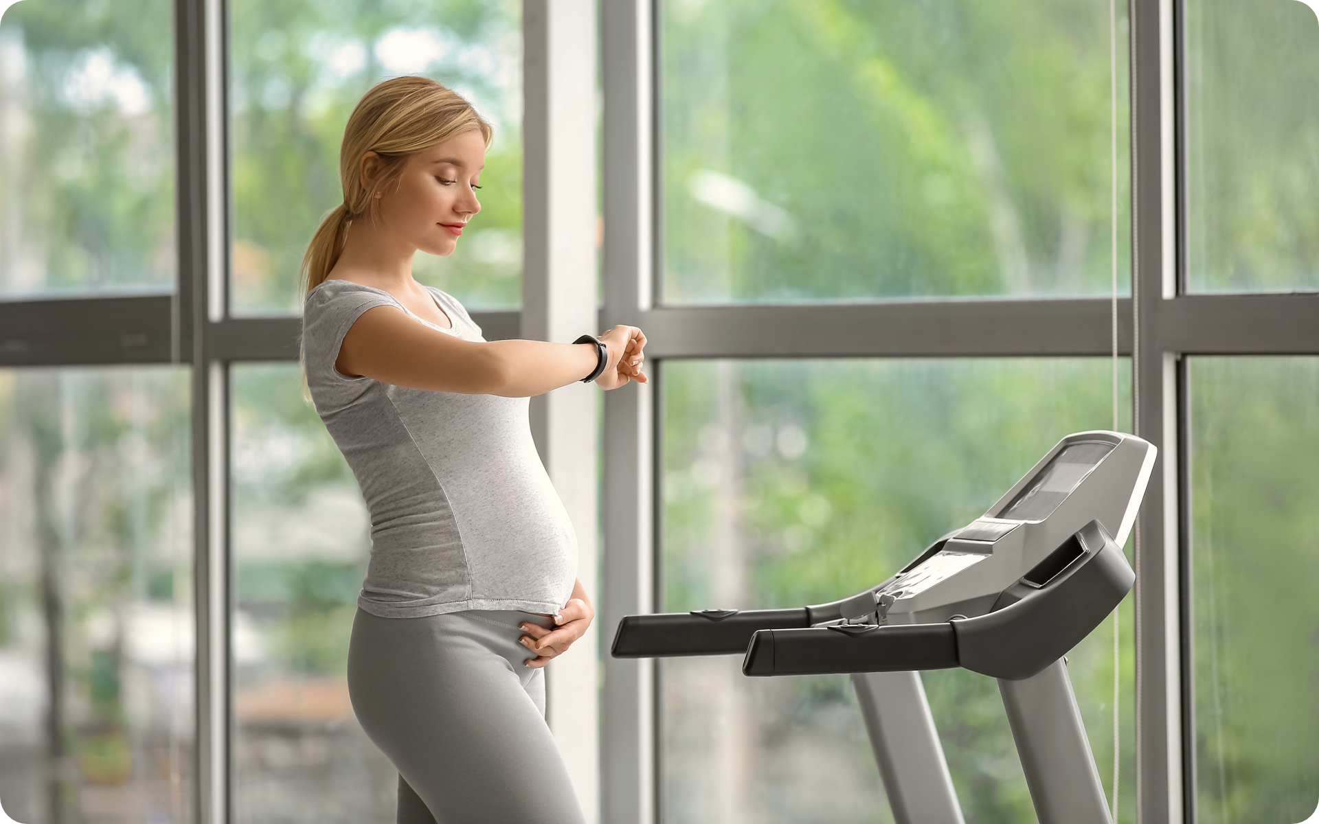 TẬP LUYỆN KHI MANG THAI: BÍ QUYẾT VẬN ĐỘNG AN TOÀN ĐỂ MẸ KHỎE, CON VUI