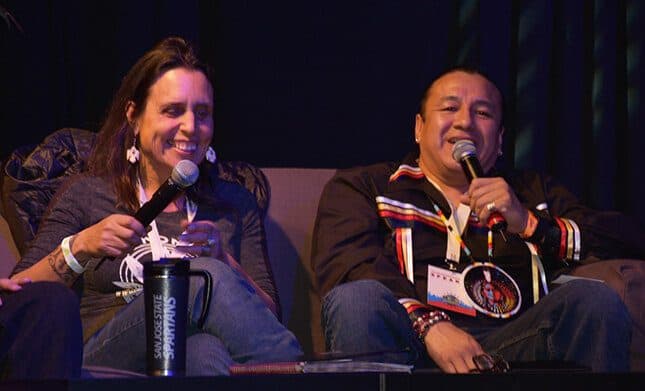 winona-laduke-left-and-dineh-benally-on-a-lets-talk-hemp-panel-photo-by-ben-wright-9991324